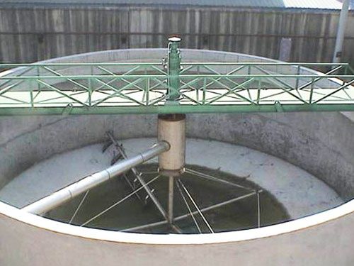 中心傳動刮泥機